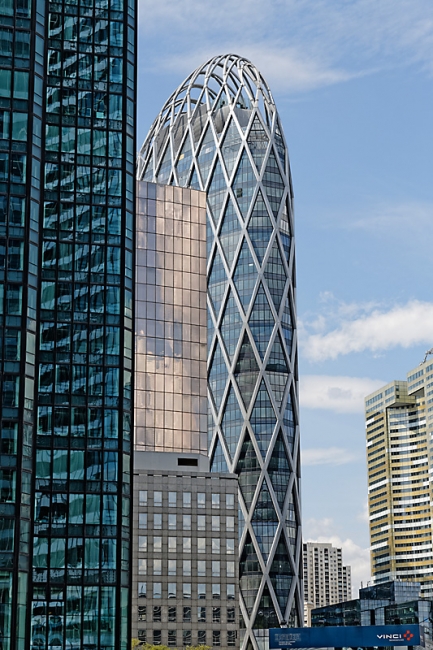 La Défense-AOU14-006